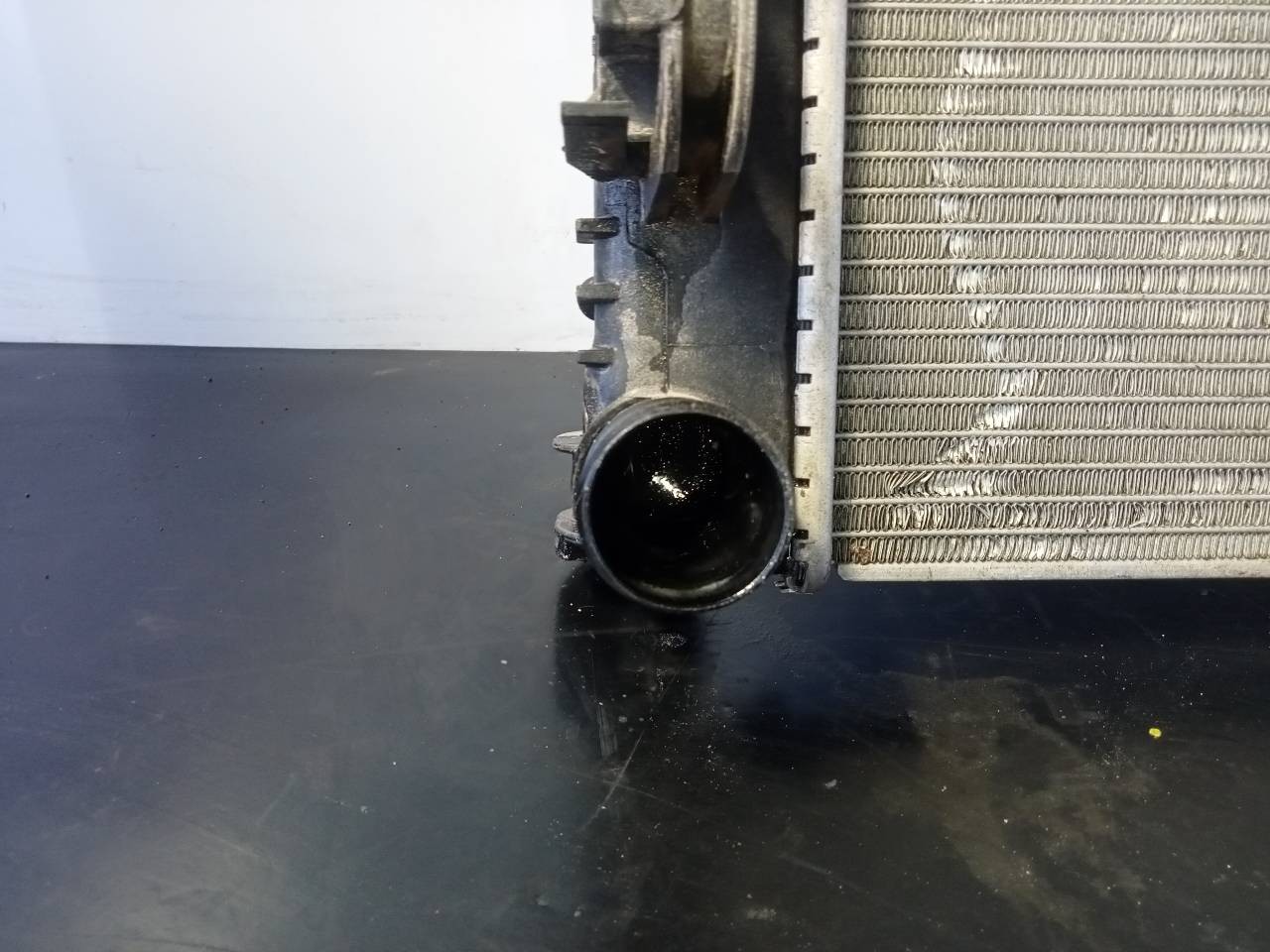 RADIADOR AGUA DACIA SANDERO 214107326R / P2-B6-5 / 21410B680A 214107326RP2B6521410B680A - Vista 3