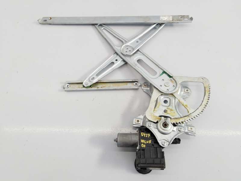 ELEVALUNAS DELANTERO IZQUIERDO TOYOTA HILUX (KUN) 698200K270 / E2-B4-8-1 698200K270E2B481