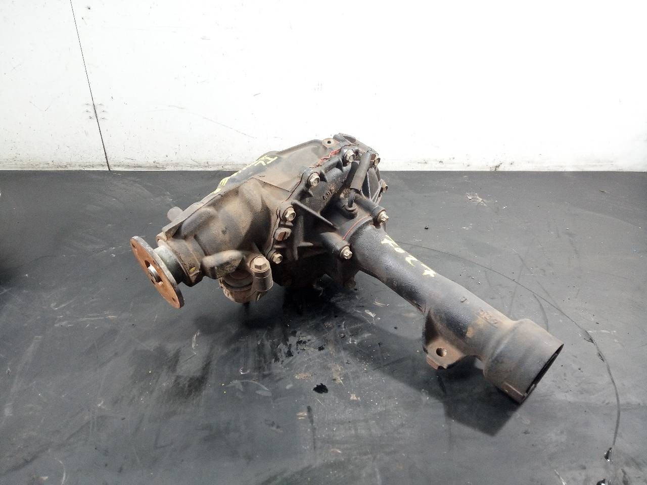 DIFERENCIAL DELANTERO TOYOTA LAND CRUISER (J15) N25170107W1506C / P1-A5-20 N25170107W1506CP1A520