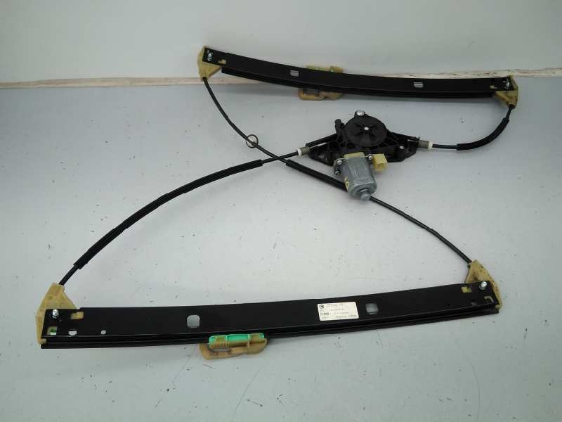ELEVALUNAS DELANTERO IZQUIERDO SKODA OCTAVIA LIM. (5E3) 5Q0959801B / E1-A5-42-2 5Q0959801BE1A5422