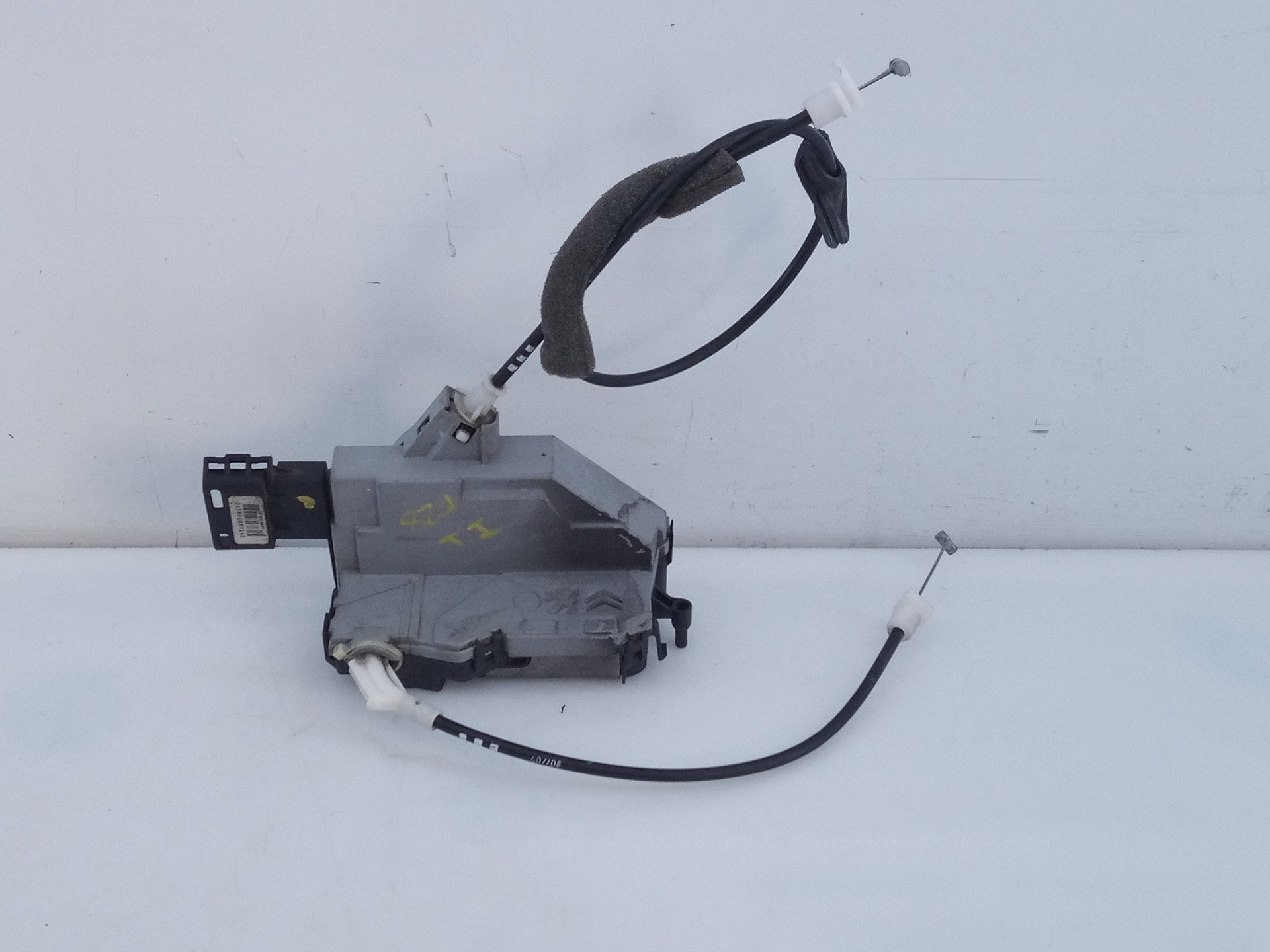 CERRADURA PUERTA TRASERA IZQUIERDA PEUGEOT 308 SW 9800617380 / E1-A4-3-1 / 567165 9800617380E1A431567165