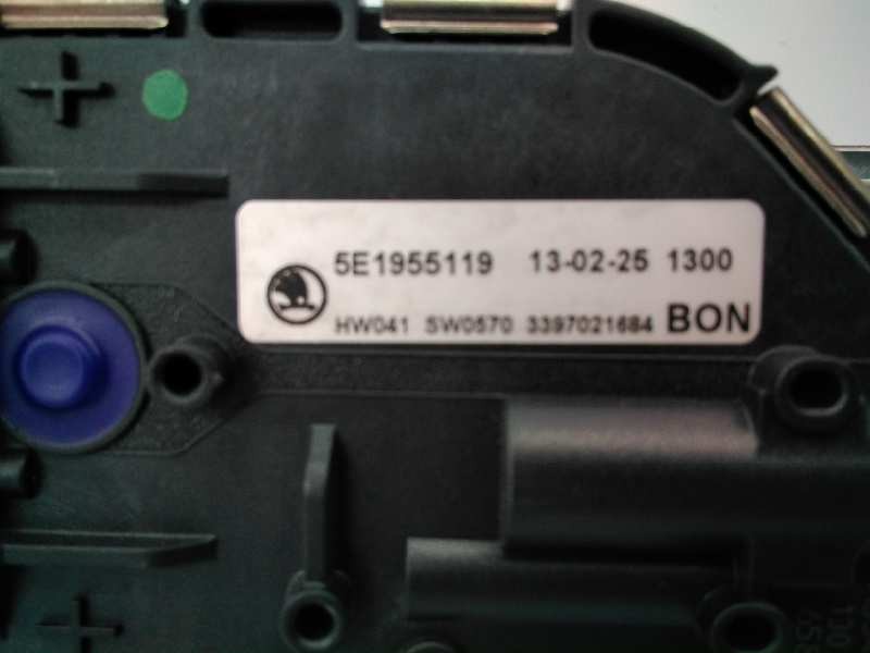 MOTOR LIMPIA DELANTERO SKODA OCTAVIA LIM. (5E3) 5E1955119 / E1-A5-44-1 / 3397021684 5E1955119E1A54413397021684 - Vista 3