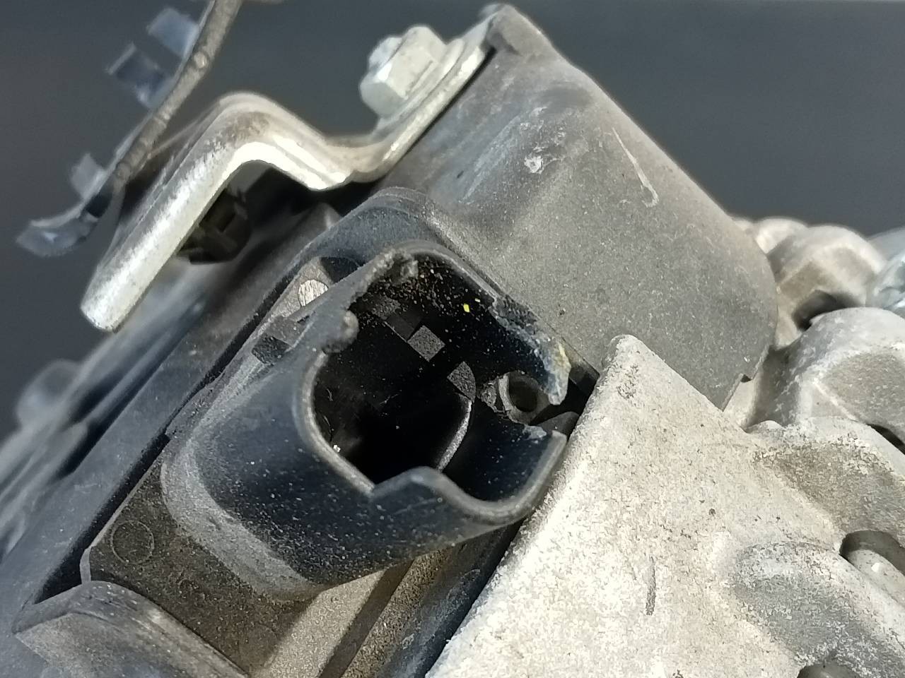 ALTERNADOR OPEL GRANDLAND X 9824742880 / P3-B5-3-2 / A002TV0781ZEA 9824742880P3B532A002TV0781ZEA - Vista 3