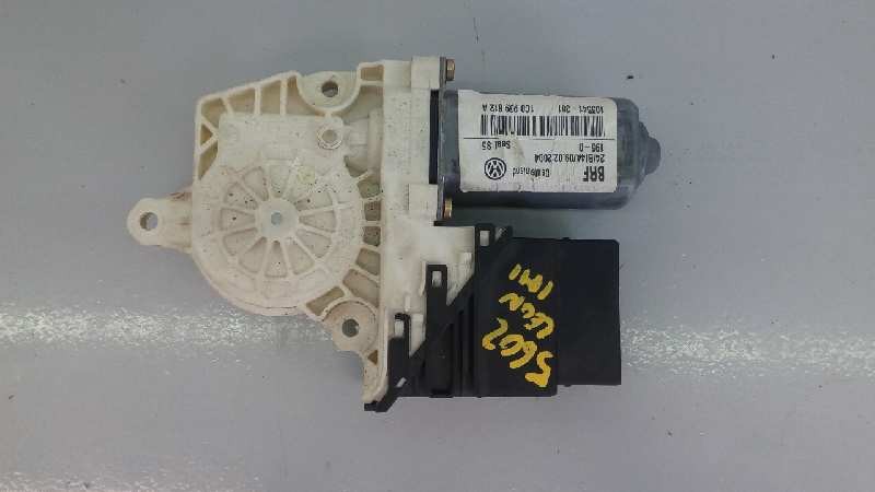 MOTOR ELEVALUNAS TRASERO DERECHO SEAT LEON (1M1) 105541301 / E1-B6-47-1 / 1C0959812A 105541301E1B64711C0959812A