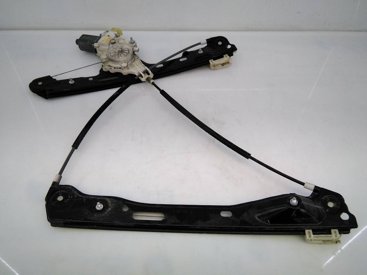 ELEVALUNAS DELANTERO DERECHO BMW SERIE 1 BERLINA (E81/E87) 51337138466 / E1-A3-12-1 / 7067796S 51337138466E1A31217067796S