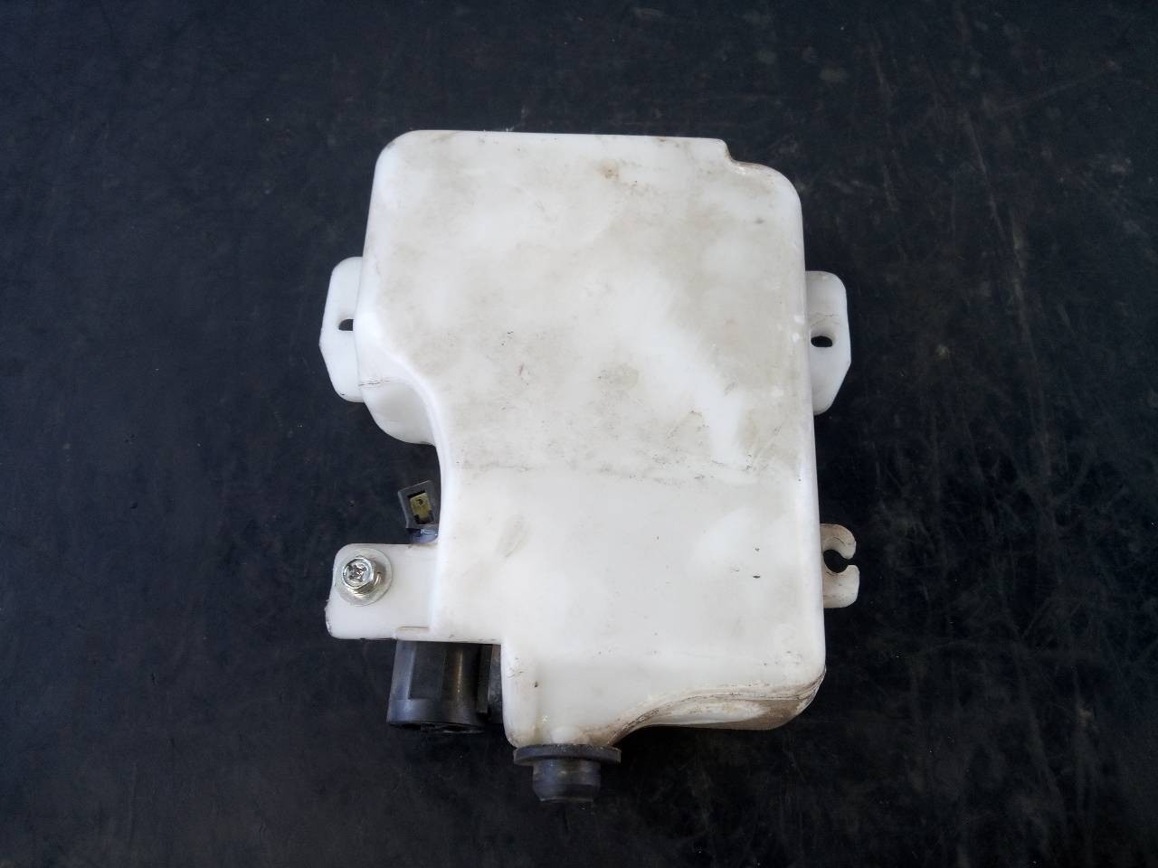 DEPOSITO LIMPIA MITSUBISHI MONTERO (V80/V90) 060351507 / P2-B3-3 060351507P2B33 - Vista 3