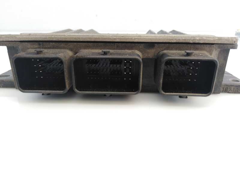 CENTRALITA MOTOR UCE NISSAN NV 200 (M20) 8200911560 / E3-B4-24-2 / 8200909666 8200911560E3B42428200909666 - Vista 2