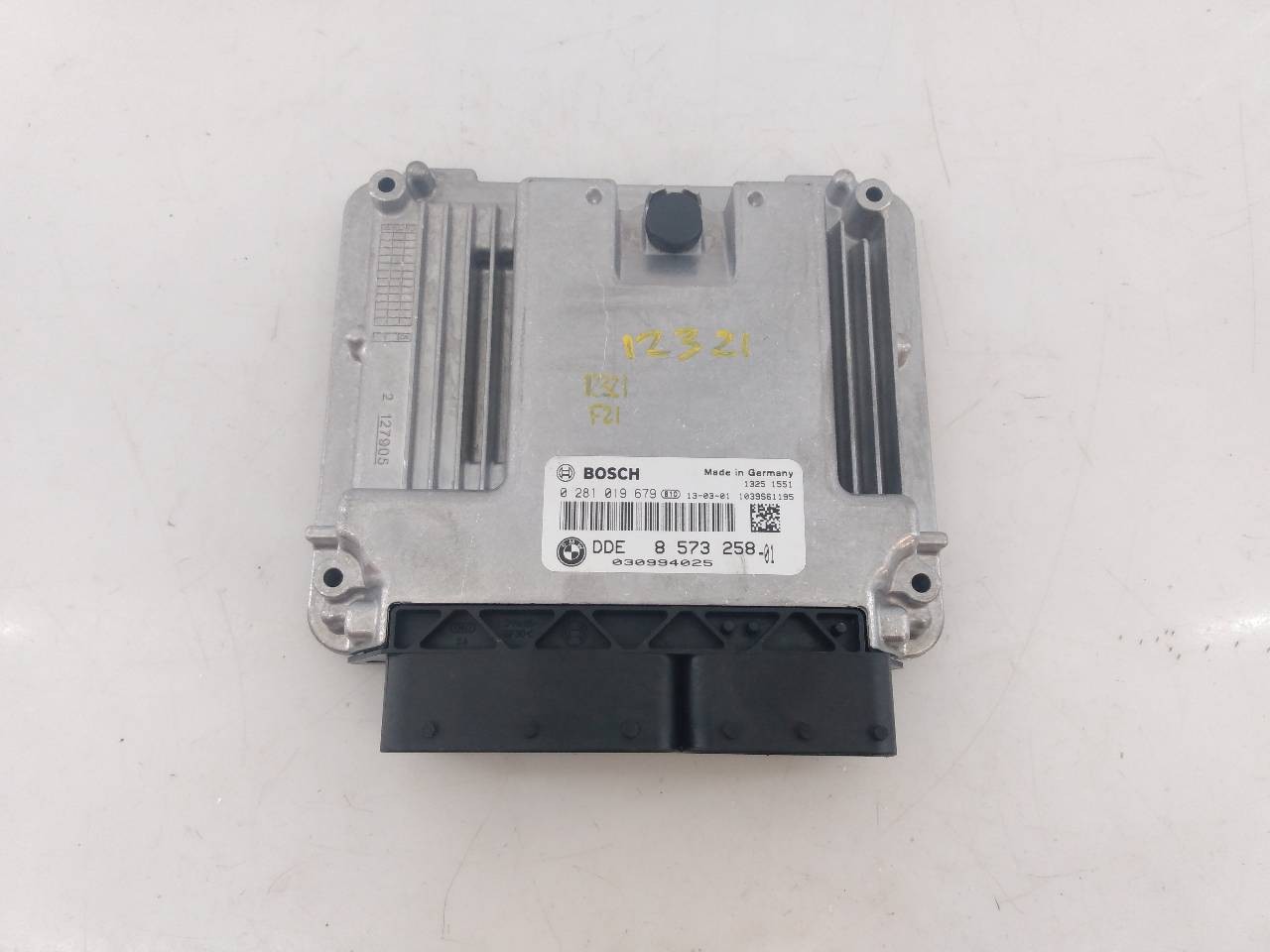 CENTRALITA MOTOR UCE BMW SERIE 1 LIM. (F21) 857325801 / E3-A2-30-3 / 0281019679 857325801E3A23030281019679