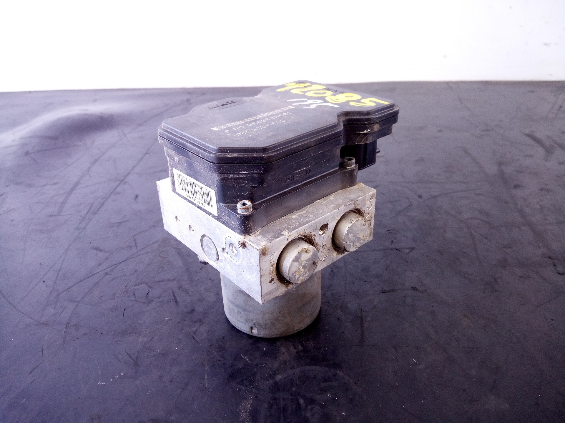 ABS SSANGYONG KORANDO 4892034300 / P3-A8-18-4 / 5WY7F953 4892034300P3A81845WY7F953