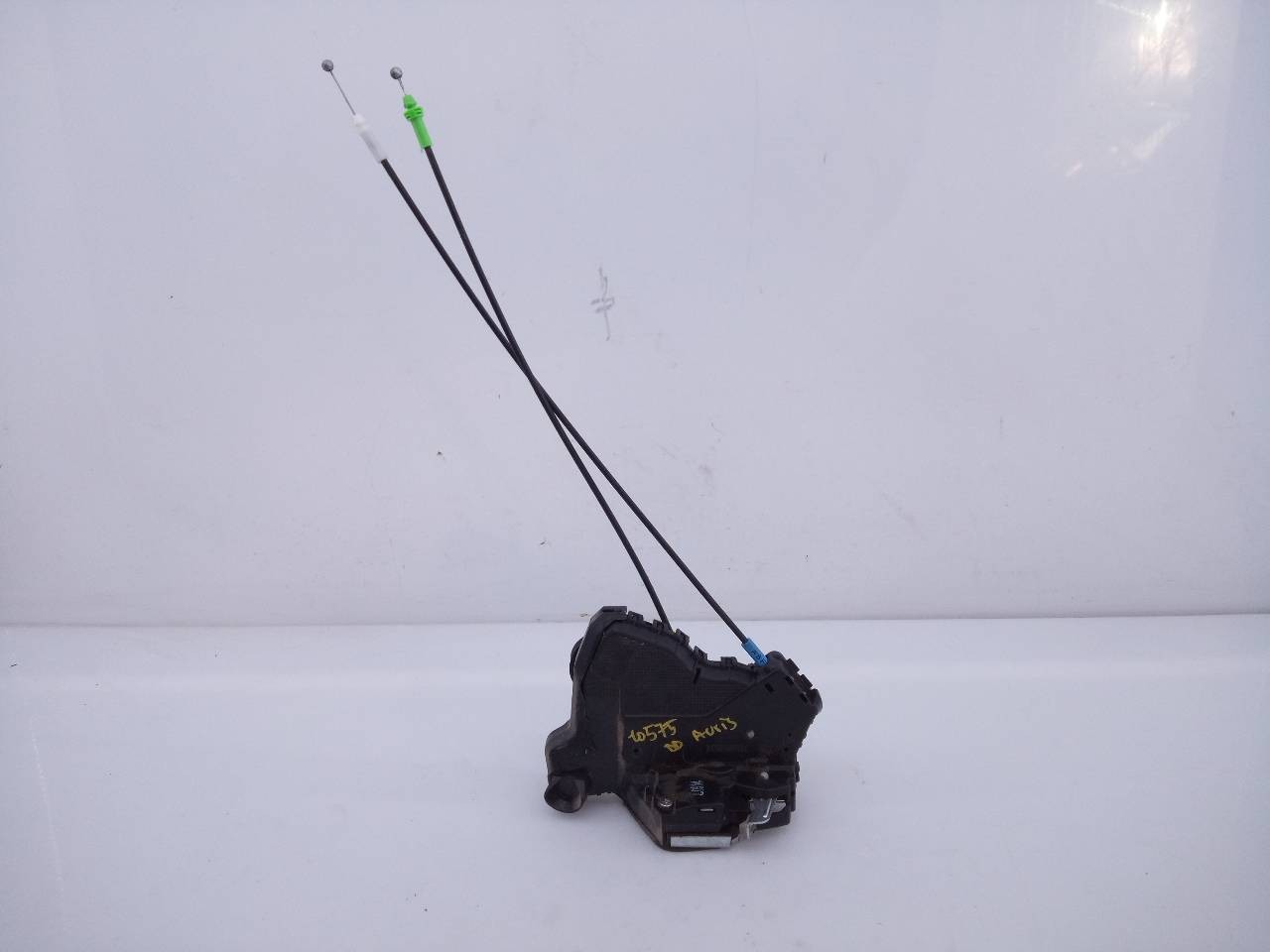 CERRADURA PUERTA DELANTERA DERECHA TOYOTA AURIS A084219 / E2-B4-56-2 A084219E2B4562