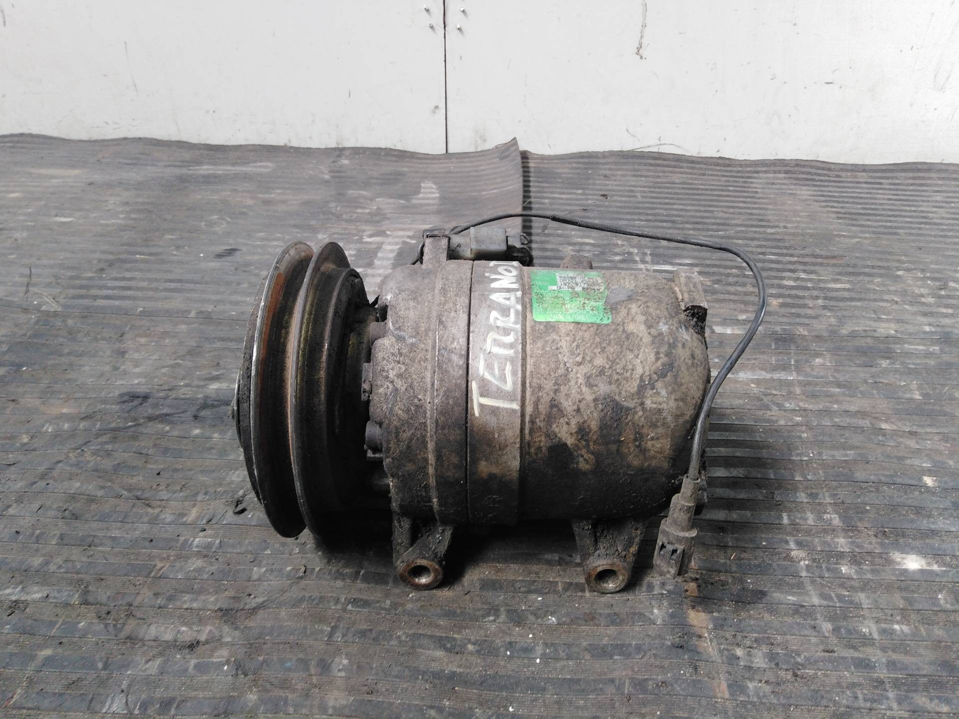 COMPRESOR AIRE ACONDICIONADO NISSAN TERRANO/TERRANO.II (R20) 926000F001 / P3-A2-10-4 / 0A72145010 926000F001P3A21040A72145010