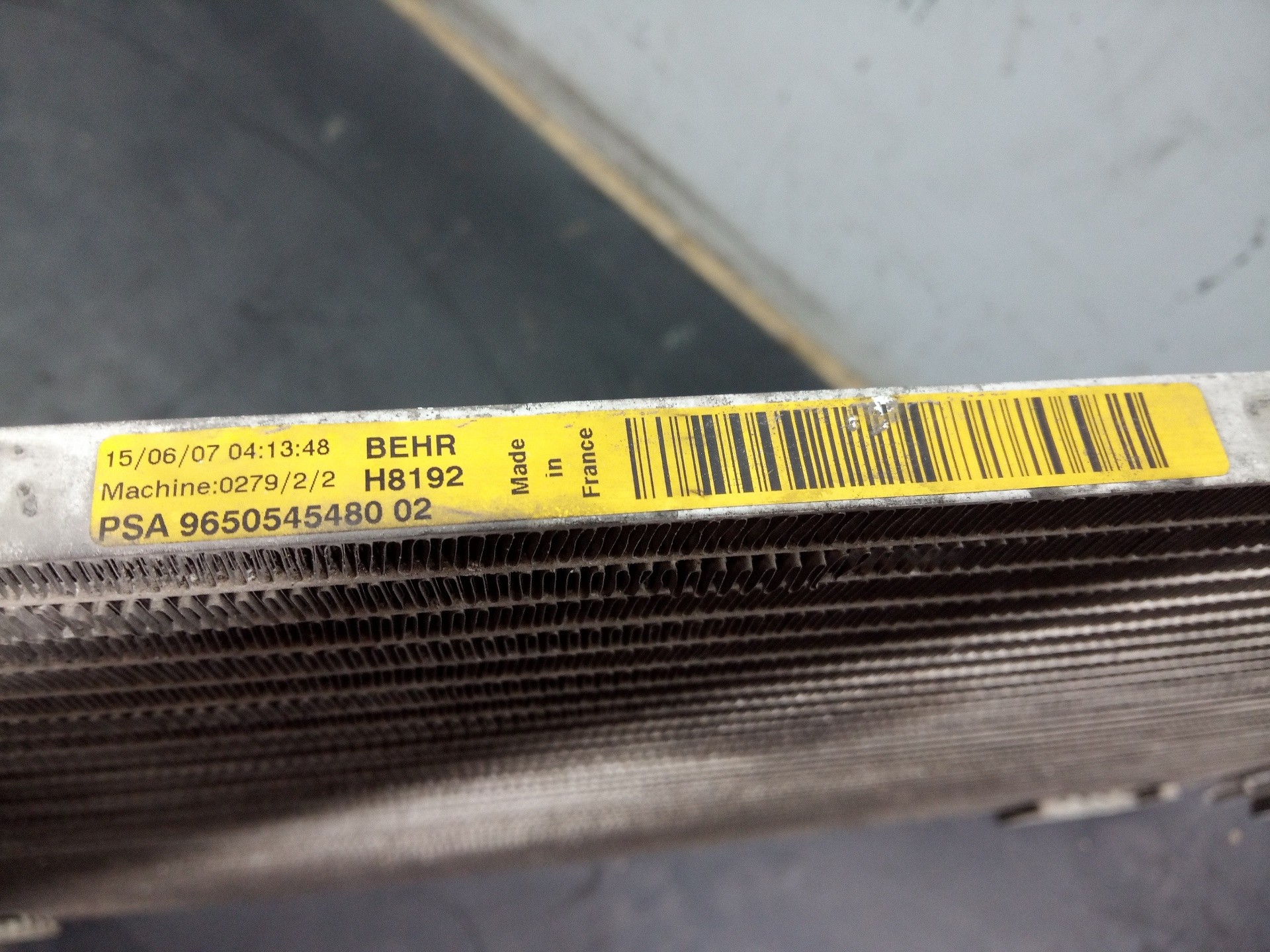 CONDENSADOR / RADIADOR AIRE ACONDICIONADO CITROËN C4 GRAND PICASSO 9650545480 / P2-A4-3 9650545480P2A43 - Vista 3