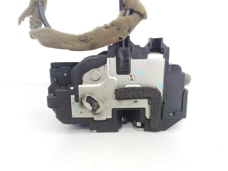 CERRADURA PUERTA TRASERA DERECHA NISSAN QASHQAI (J10) VP32LRRC / E2-A4-50-1 VP32LRRCE2A4501 - Vista 3
