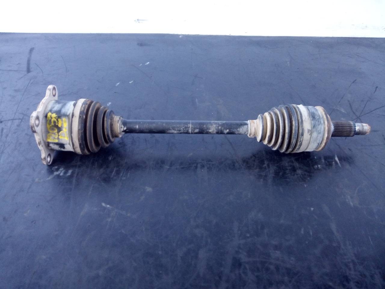 TRANSMISION DELANTERA IZQUIERDA SUZUKI GRAND VITARA JB (JT) P1-A6-39 P1A639