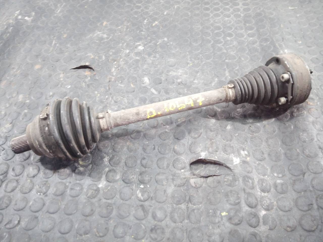 TRANSMISION DELANTERA DERECHA VOLKSWAGEN TOURAN (1T1) P1-A6-18 P1A618