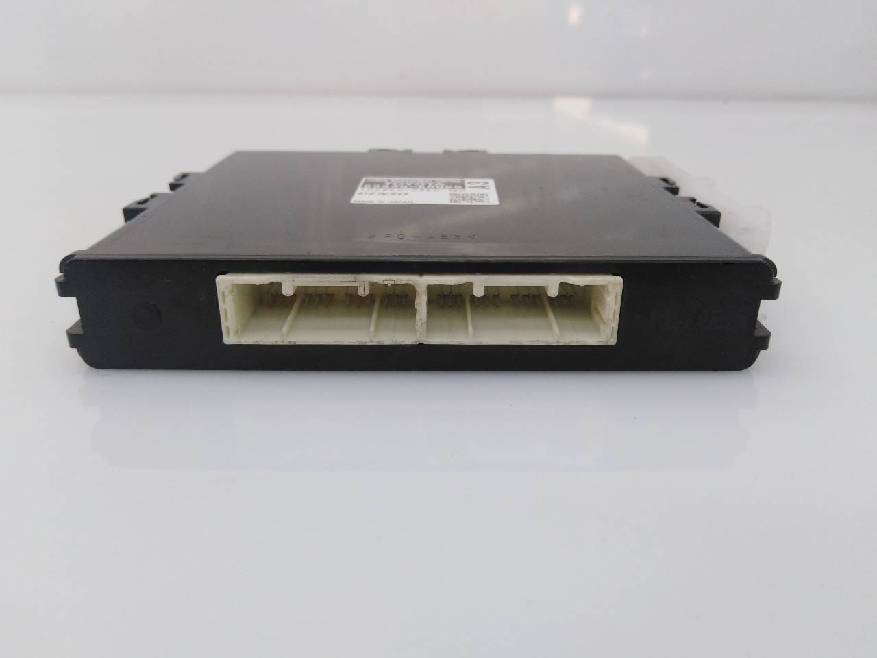 MODULO ELECTRONICO TOYOTA LAND CRUISER (J15) 8969060050 / E3-B2-20-3 / 1028502350 8969060050E3B22031028502350 - Vista 2