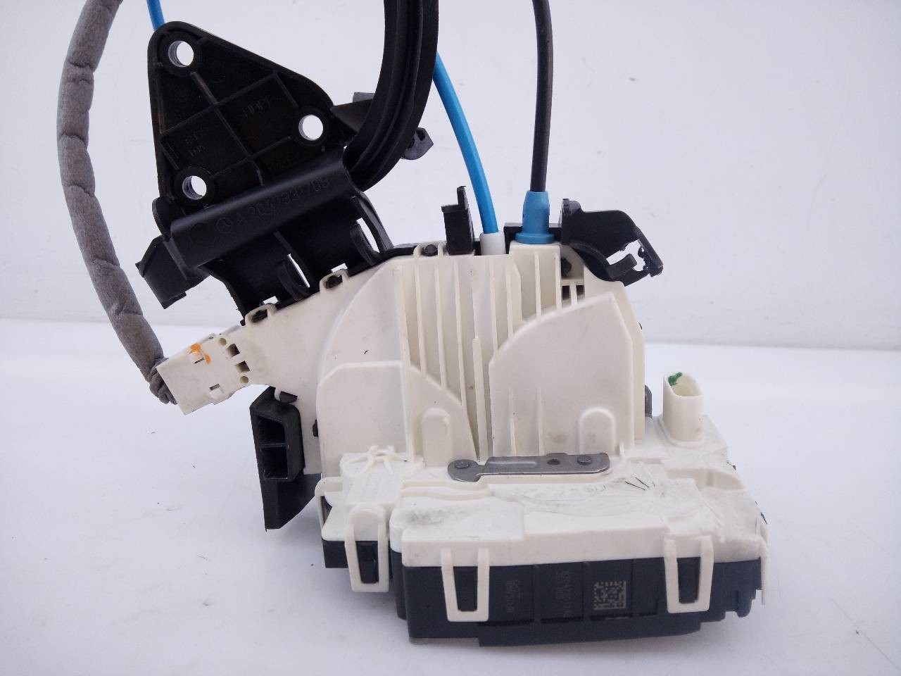 CERRADURA PUERTA TRASERA IZQUIERDA MERCEDES-BENZ CLASE C (W204) FAMILIAR A2047301335 / E1-A2-44-1 A2047301335E1A2441 - Vista 2