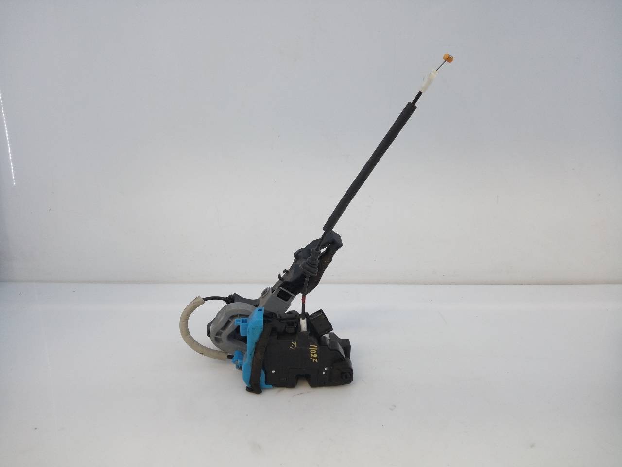 CERRADURA PUERTA TRASERA IZQUIERDA KIA CEE´D SPORTY WAGON 81410A2100HFR / E2-B5-45-2 81410A2100HFRE2B5452