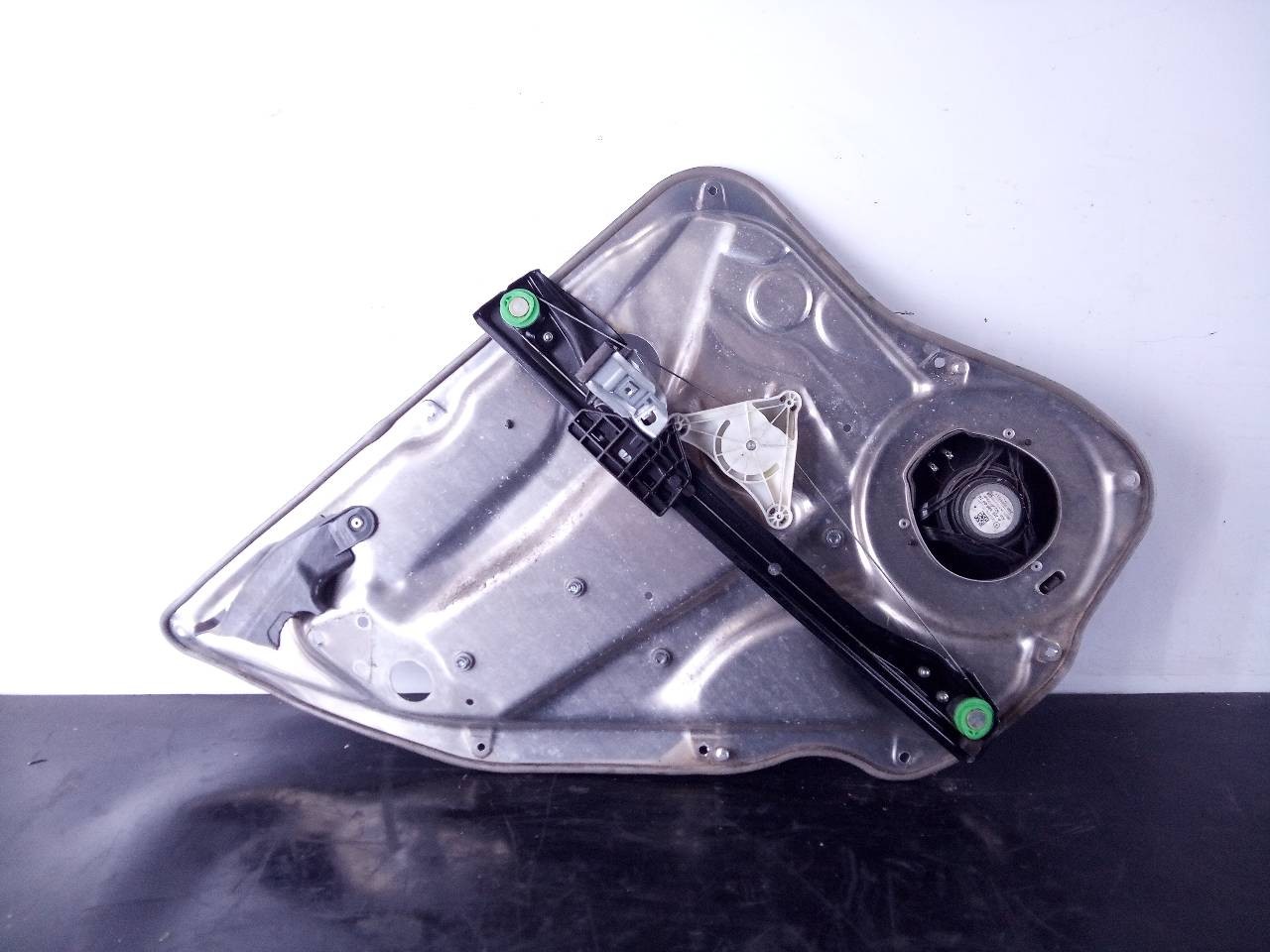 ELEVALUNAS TRASERO DERECHO MERCEDES-BENZ CLASE E (W212) LIM. A2048200642 / P2-B3-24 A2048200642P2B324 - Vista 2