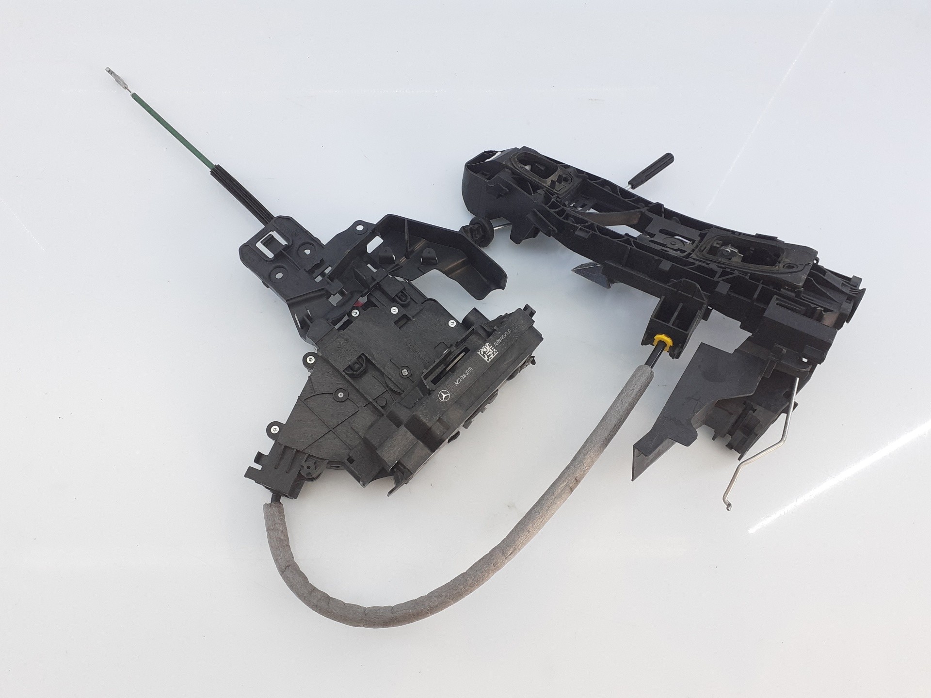 CERRADURA PUERTA DELANTERA IZQUIERDA MERCEDES-BENZ CLASE E LIM. (W213) A2220063999 / E1-A2-16-1 / A0997202300 A2220063999E1A2161A0997202300