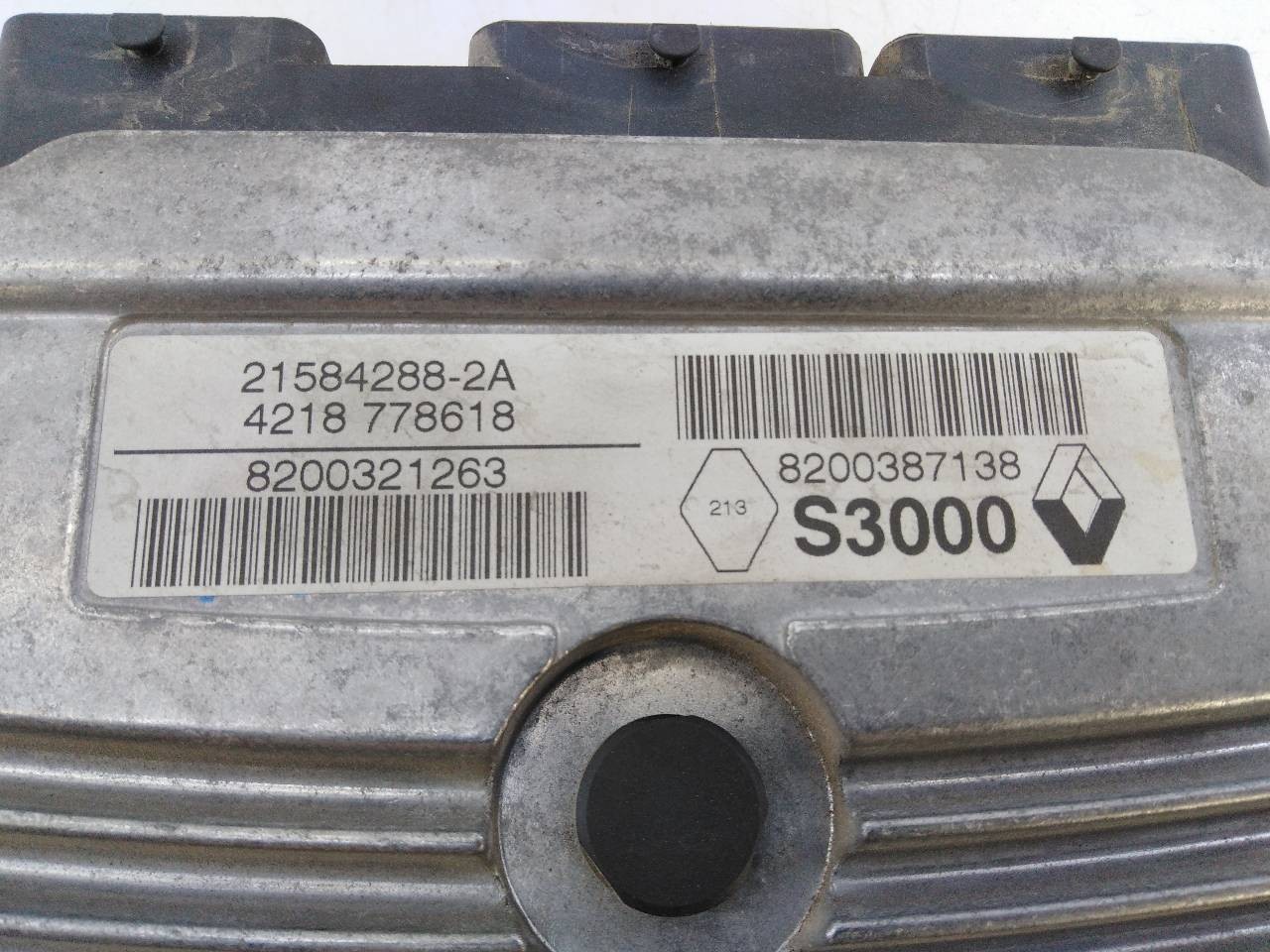 CENTRALITA MOTOR UCE RENAULT MEGANE II BERLINA 5P 8200321263 / E2-A1-14-2 / 8200387138 8200321263E2A11428200387138 - Vista 2