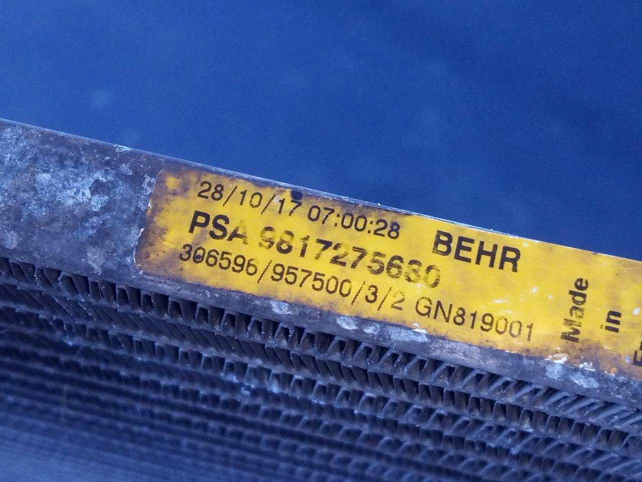 CONDENSADOR / RADIADOR AIRE ACONDICIONADO PEUGEOT 3008 9817275680 / P2-B5-3 / 306596 9817275680P2B53306596 - Vista 3