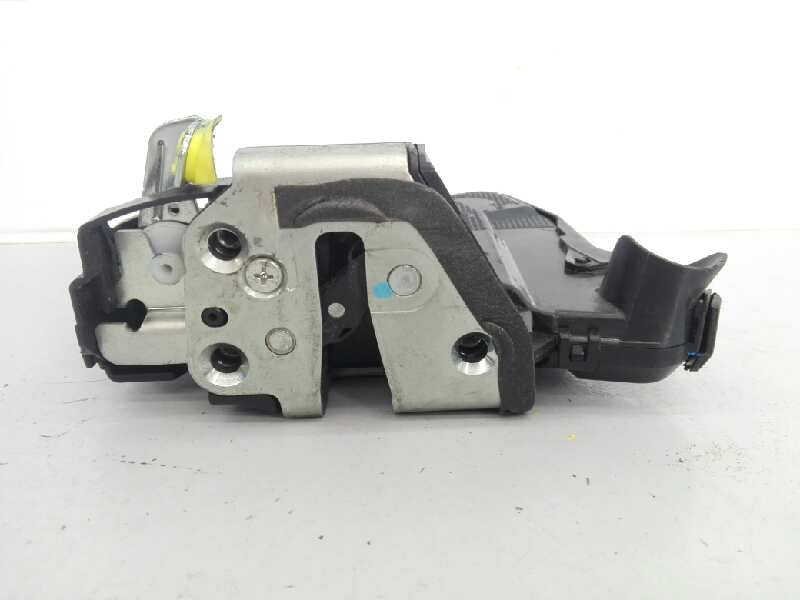CERRADURA PUERTA DELANTERA IZQUIERDA TOYOTA AURIS D1612 / E2-B4-15-1 D1612E2B4151 - Vista 3