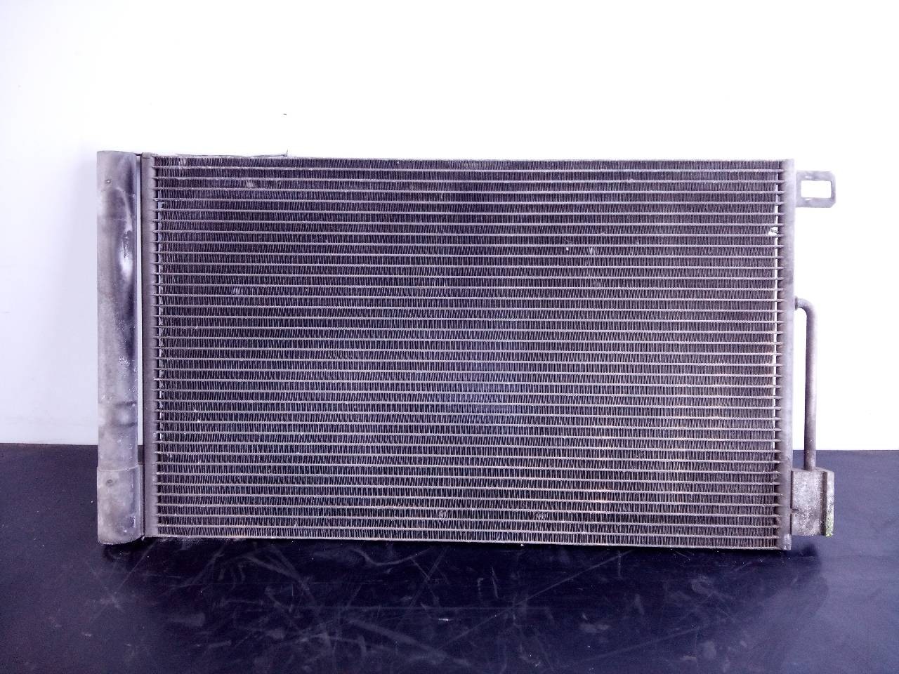 CONDENSADOR / RADIADOR AIRE ACONDICIONADO CITROËN NEMO 55700406 / P2-B5-8 / D1478007 55700406P2B58D1478007