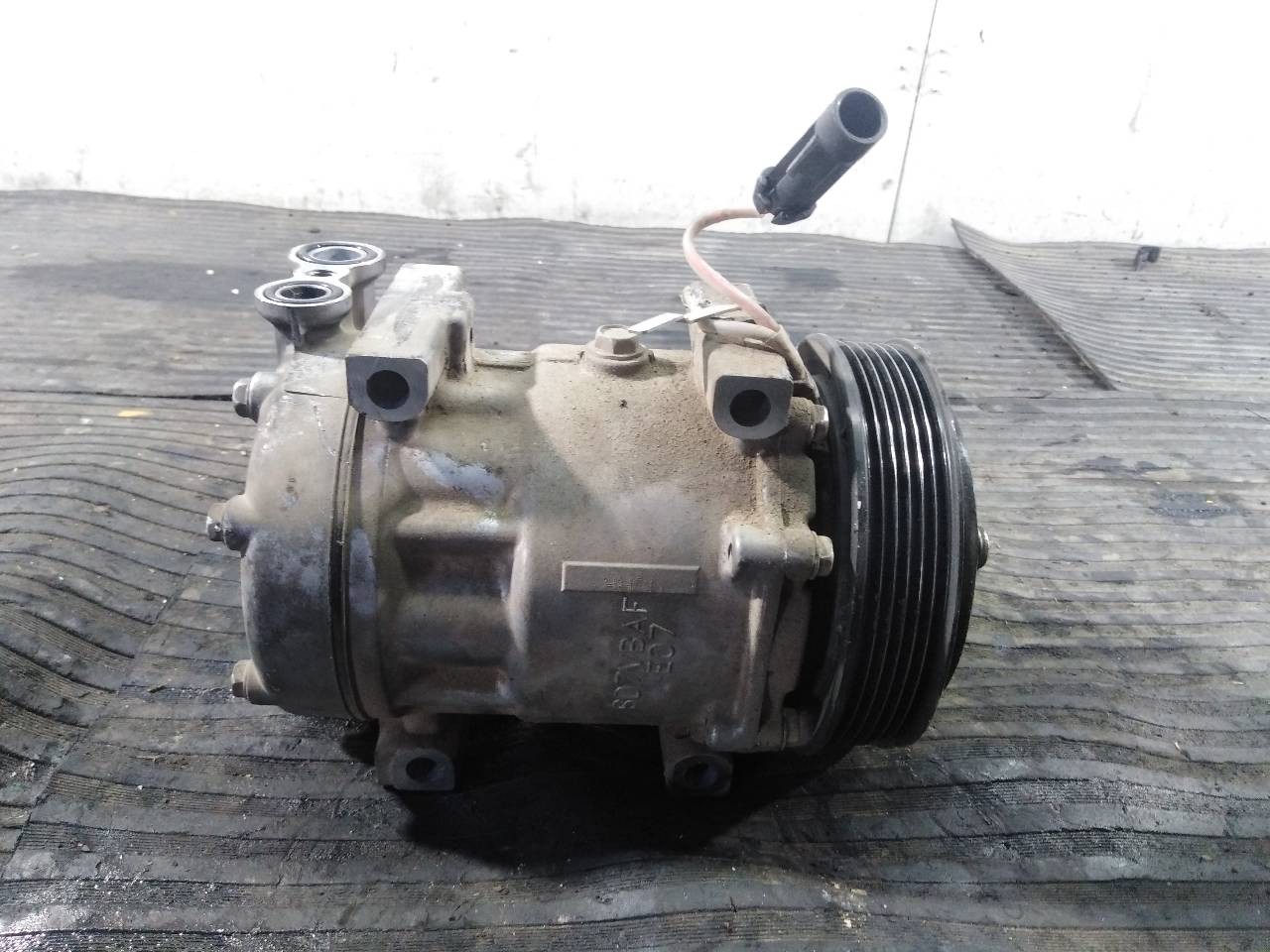 COMPRESOR AIRE ACONDICIONADO ALFA ROMEO GT (125) 606653652 / P3-B3-5-3 / 10636506561 606653652P3B35310636506561