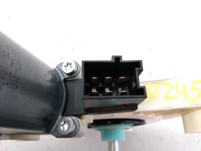 MOTOR ELEVALUNAS TRASERO IZQUIERDO MERCEDES-BENZ CLASE B (W245) A1698204542 / E1-A2-4-2 / 7746013402 A1698204542E1A2427746013402 - Vista 2