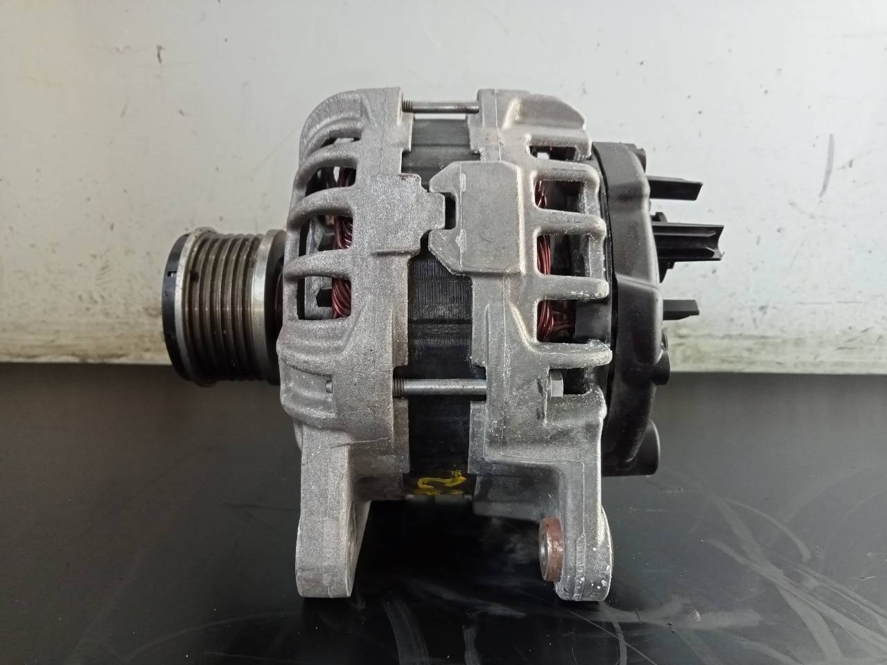 ALTERNADOR DACIA SANDERO 231005933R / P3-A5-23-2 231005933RP3A5232