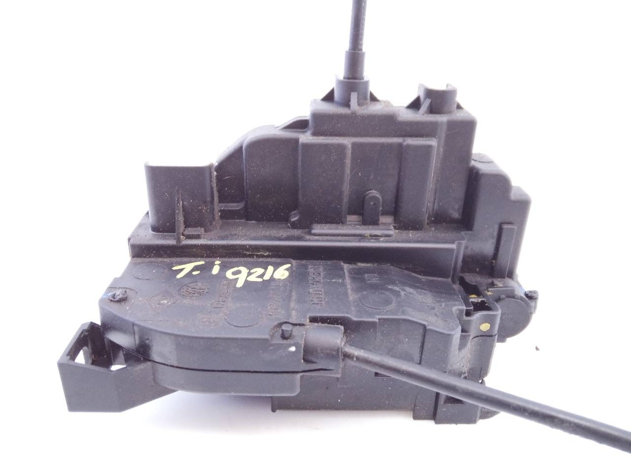 CERRADURA PUERTA TRASERA IZQUIERDA RENAULT MEGANE III BERLINA 5 P 825000001R / E1-A1-28-2 825000001RE1A1282 - Vista 2