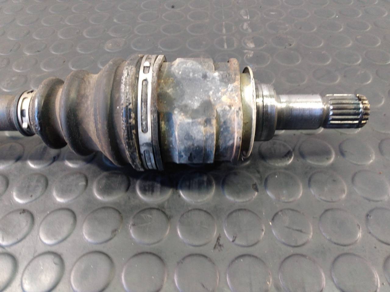 TRANSMISION TRASERA IZQUIERDA TOYOTA RAV 4 P1-B6-18 P1B618 - Vista 2