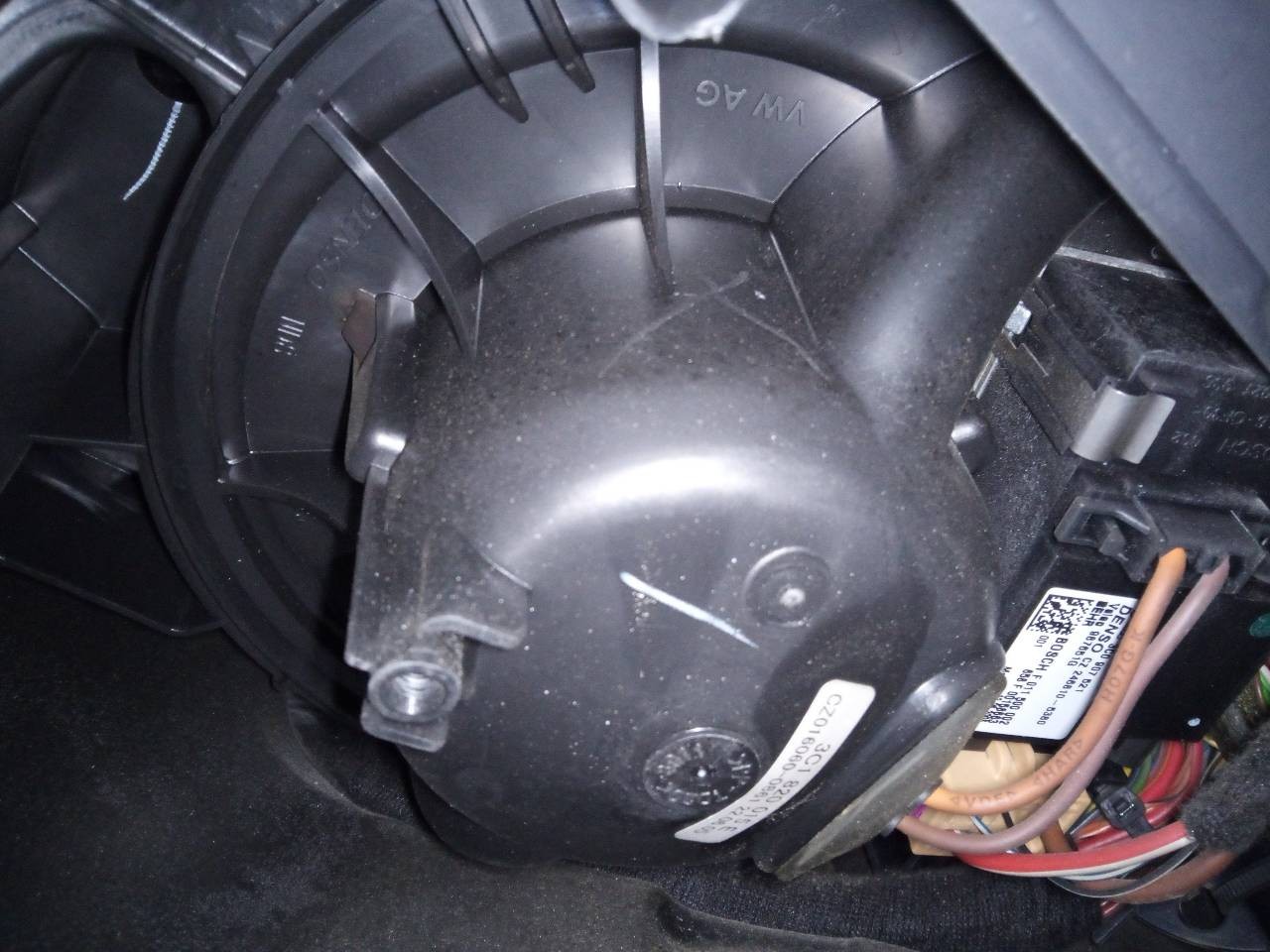 VENTILADOR CALEFACCION VOLKSWAGEN GOLF PLUS (5M1) 3C1820015E 3C1820015E