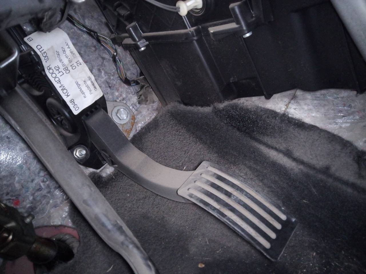 PEDAL ACELERADOR FORD FOCUS TURN. EV619F836AA / 6PV01036880 EV619F836AA6PV01036880