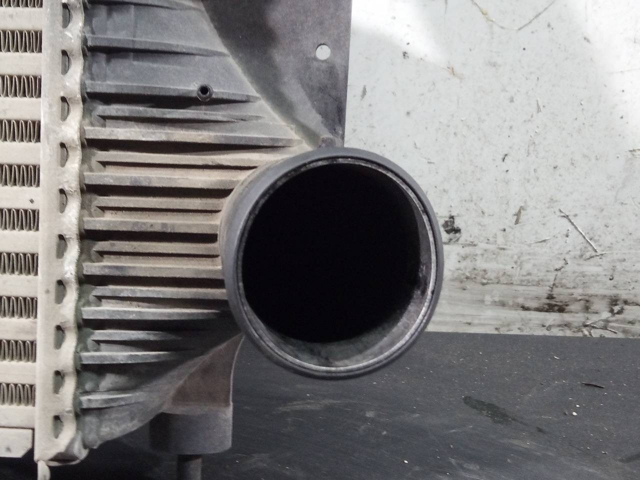 INTERCOOLER NISSAN PATHFINDER (R51) F6864 / P2-A11-13 / 14461EB360 F6864P2A111314461EB360 - Vista 3