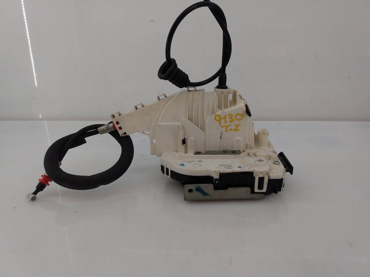 CERRADURA PUERTA TRASERA IZQUIERDA FIAT FREEMONT (345) P04589915ADA / E2-B2-29-2 P04589915ADAE2B2292 - Vista 2
