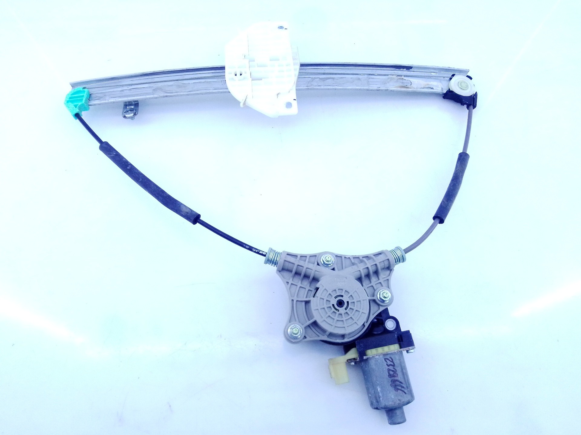 ELEVALUNAS DELANTERO DERECHO KIA RIO (YB) 82460H8000 / E2-B5-9-1 82460H8000E2B591 - Vista 3