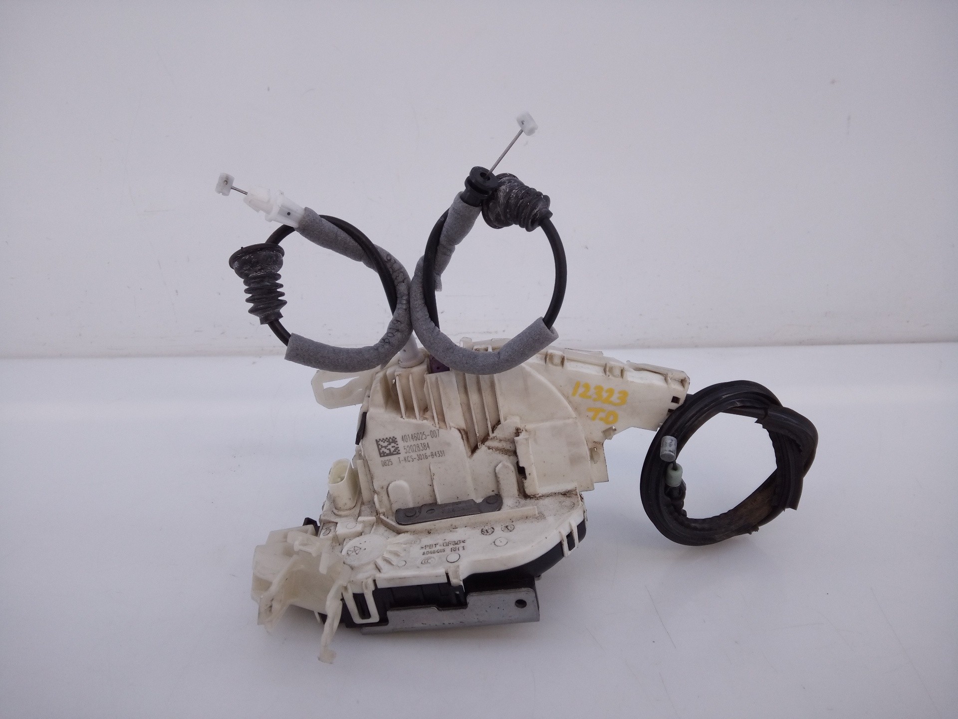 CERRADURA PUERTA TRASERA DERECHA JEEP RENEGADE 52028384 / E1-B5-48-2 / 40146025007 52028384E1B548240146025007