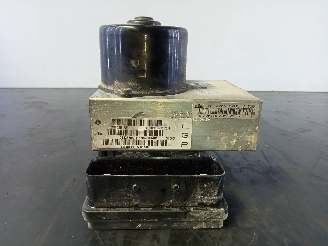 ABS JEEP GR. CHEROKEE (WH) P52089351AF / P3-B8-29-2 / 2502060176A P52089351AFP3B82922502060176A - Vista 2