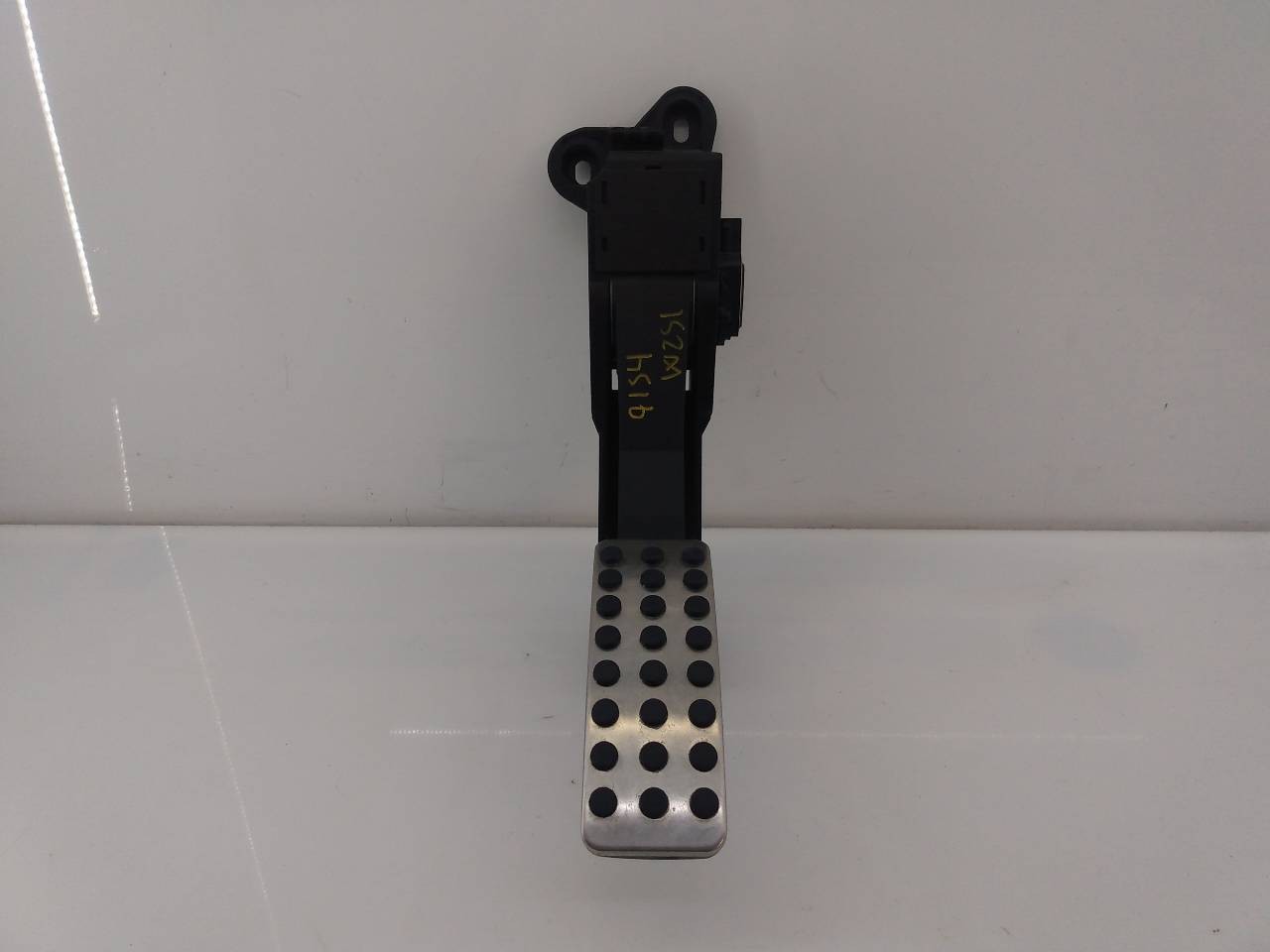 PEDAL ACELERADOR MERCEDES-BENZ CLASE R (W251) A1643000104 / E1-A2-15-2 A1643000104E1A2152