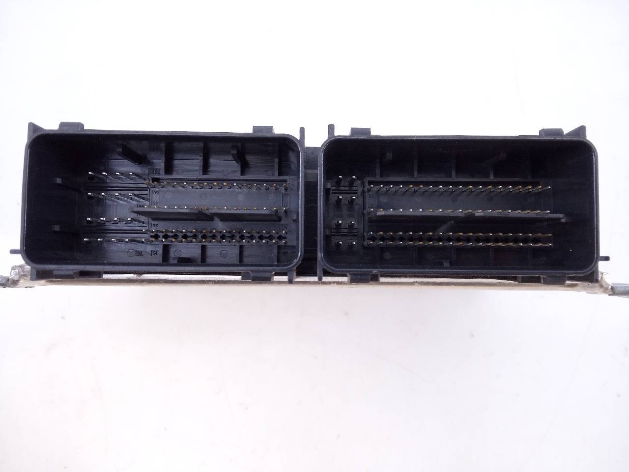 CENTRALITA MOTOR UCE FORD KUGA LX6A12A650DGA / E3-B3-26-2 / LV4A12B684CA LX6A12A650DGAE3B3262LV4A12B684CA - Vista 3