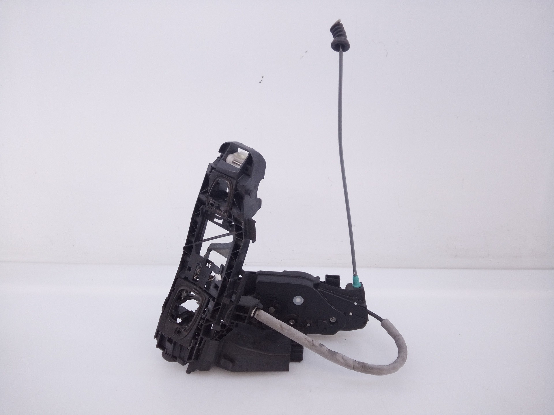 CERRADURA PUERTA DELANTERA DERECHA MERCEDES-BENZ CLASE A (BM 177) A0997202002 / E1-A2-32-1 / A1770032899 A0997202002E1A2321A1770032899