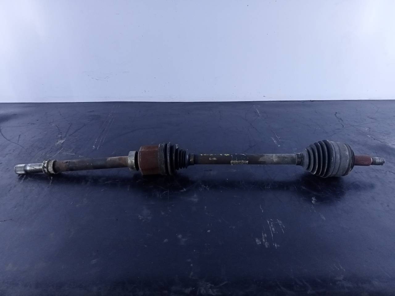 TRANSMISION DELANTERA DERECHA RENAULT MASTER KOMBI 391002176R / P1-A6-27 391002176RP1A627