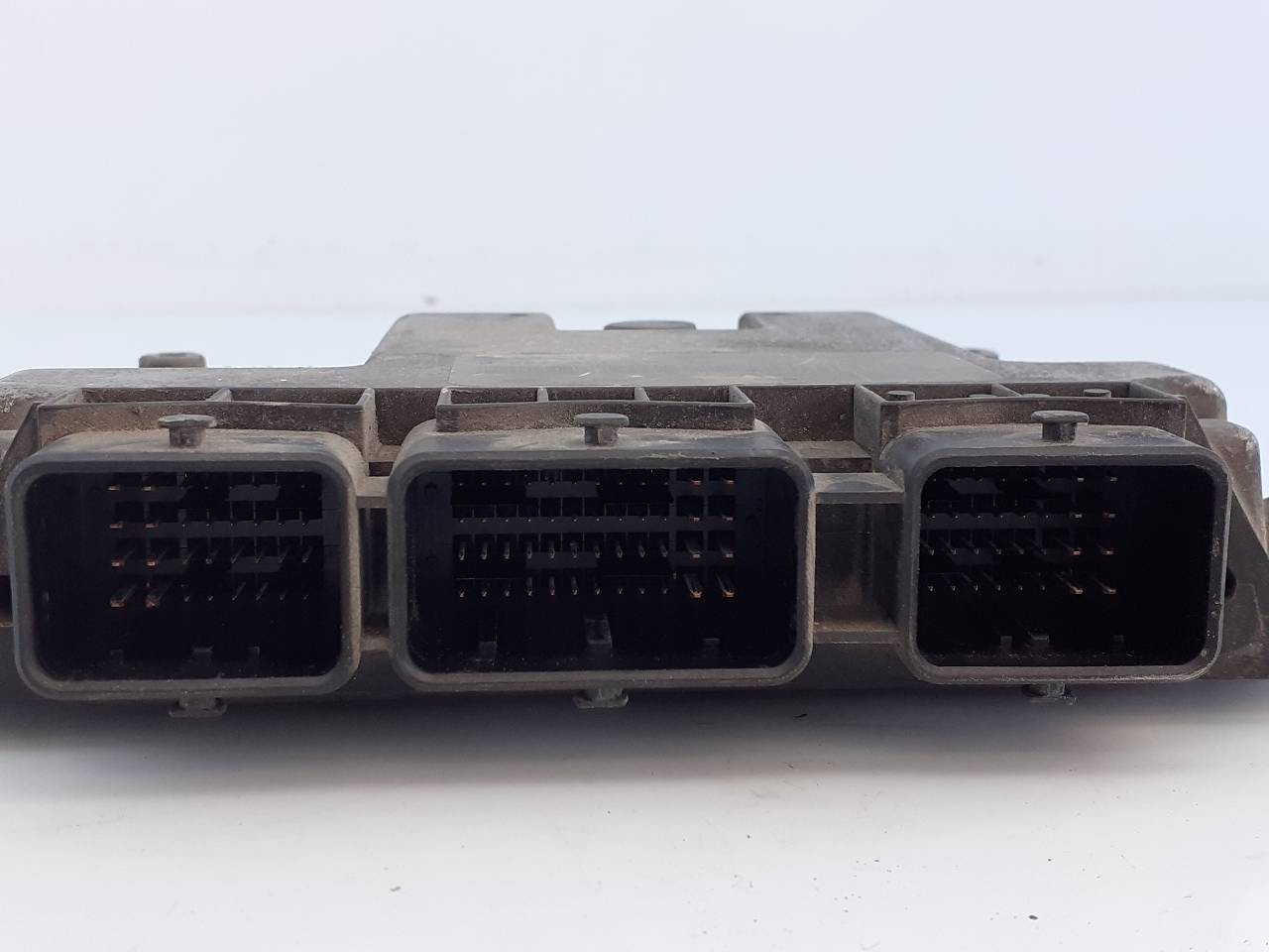 CENTRALITA MOTOR UCE RENAULT MEGANE II BERLINA 3P 0281011275 / E2-A1-9-1 / 8200305678 0281011275E2A1918200305678 - Vista 3