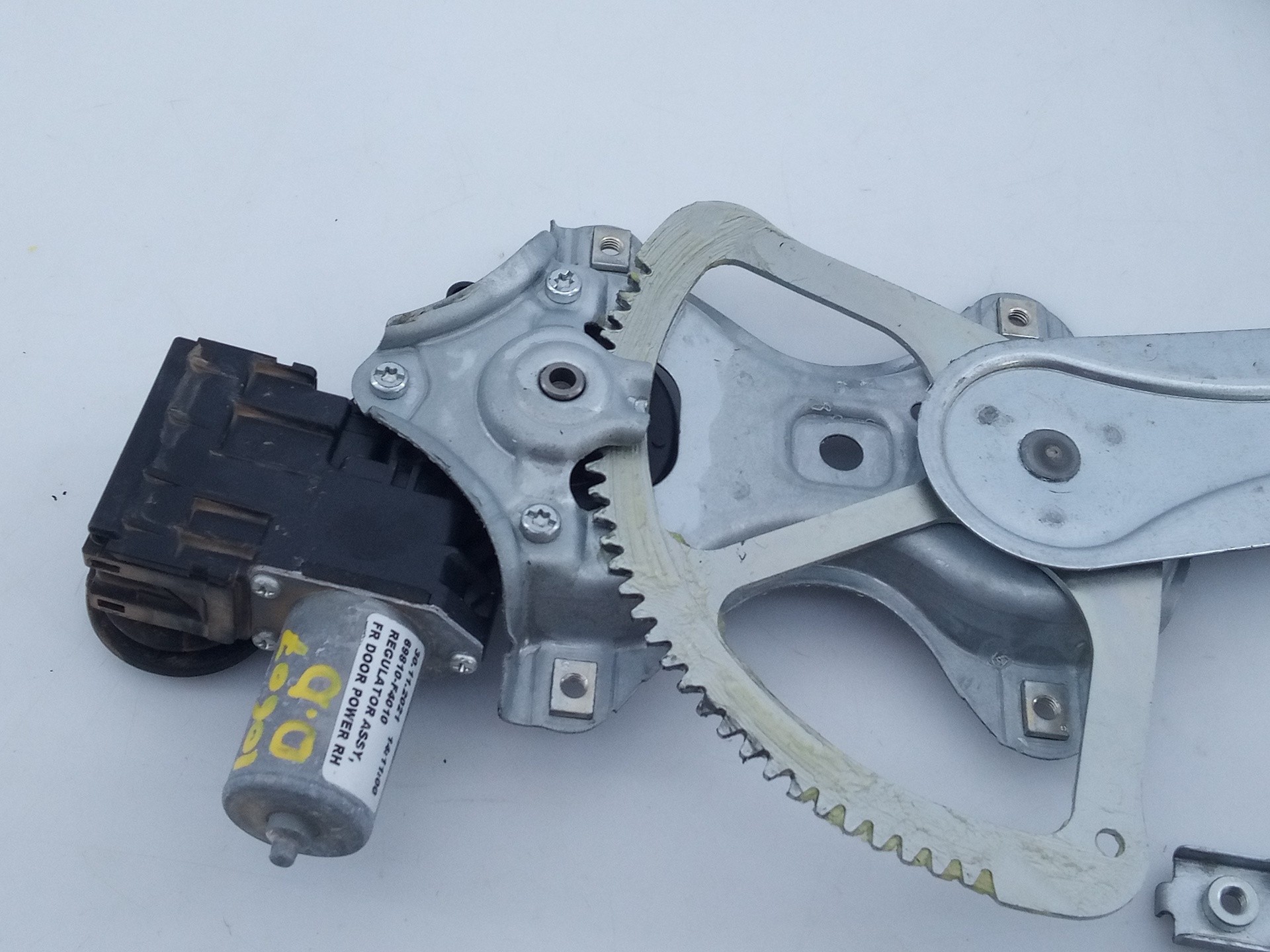 ELEVALUNAS DELANTERO DERECHO TOYOTA C-HR 69810F4010 / E2-B4-25-1 / 85710F4010 69810F4010E2B425185710F4010 - Vista 2