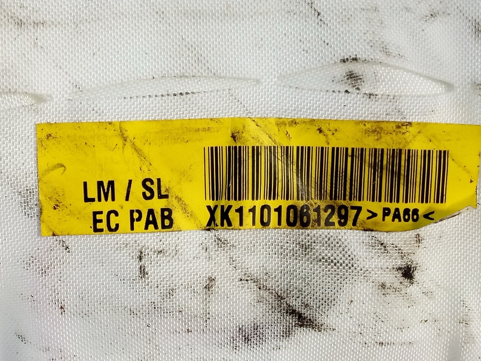AIRBAG DELANTERO DERECHO HYUNDAI IX35 845302Y000 / E2-B5-54-2 / F2AW1135176 845302Y000E2B5542F2AW1135176 - Vista 3