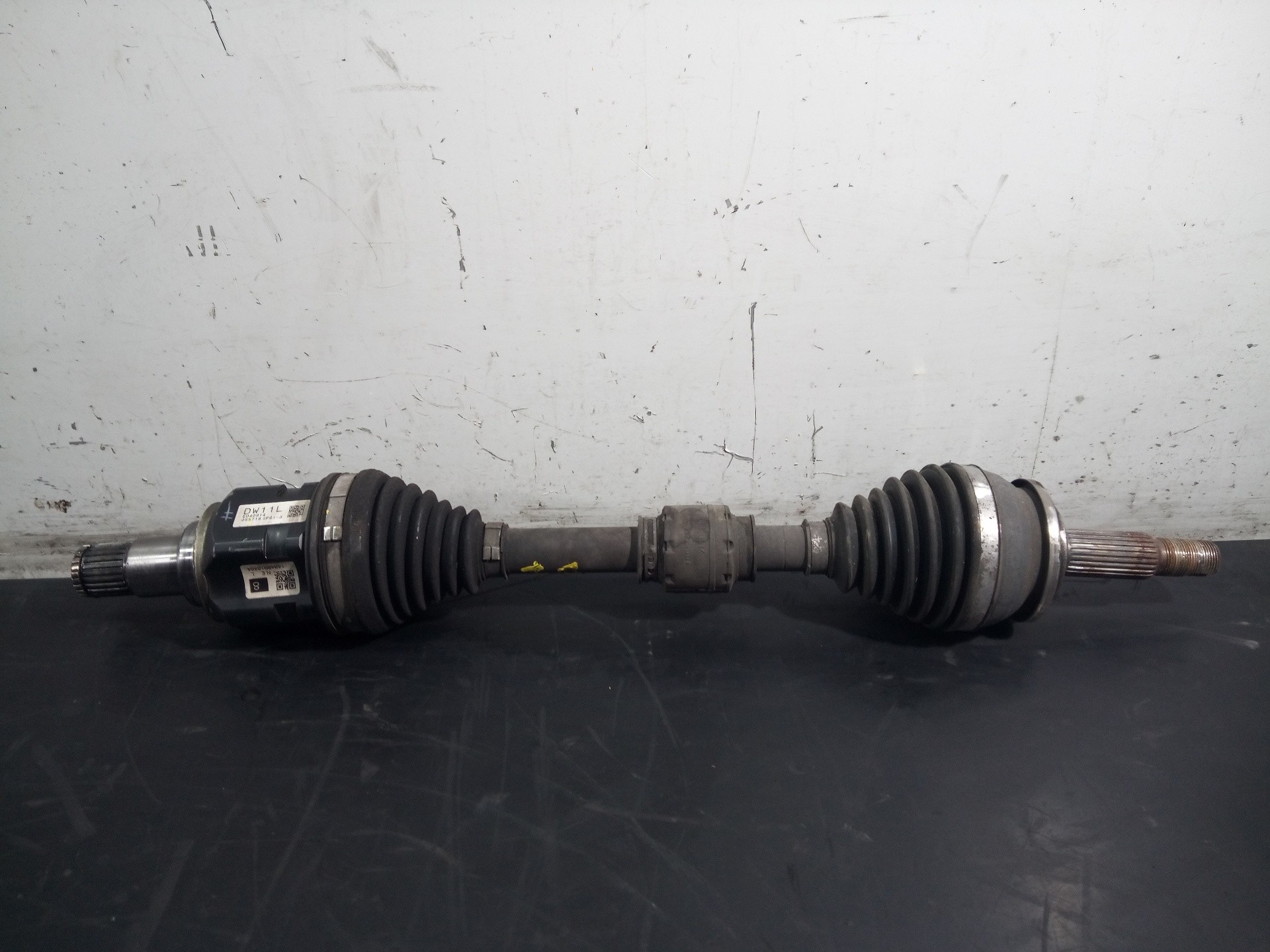 TRANSMISION DELANTERA IZQUIERDA TOYOTA PRIUS (NHW30) 14040918484 / P1-B6-22 / 055718SPGI3 14040918484P1B622055718SPGI3