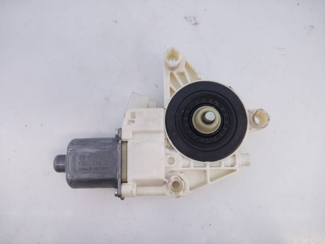 MOTOR ELEVALUNAS DELANTERO IZQUIERDO MERCEDES-BENZ CLASE C (W204) FAMILIAR A2048200142 / E1-A2-44-1 / 971219100 A2048200142E1A2441971219100 - Vista 2