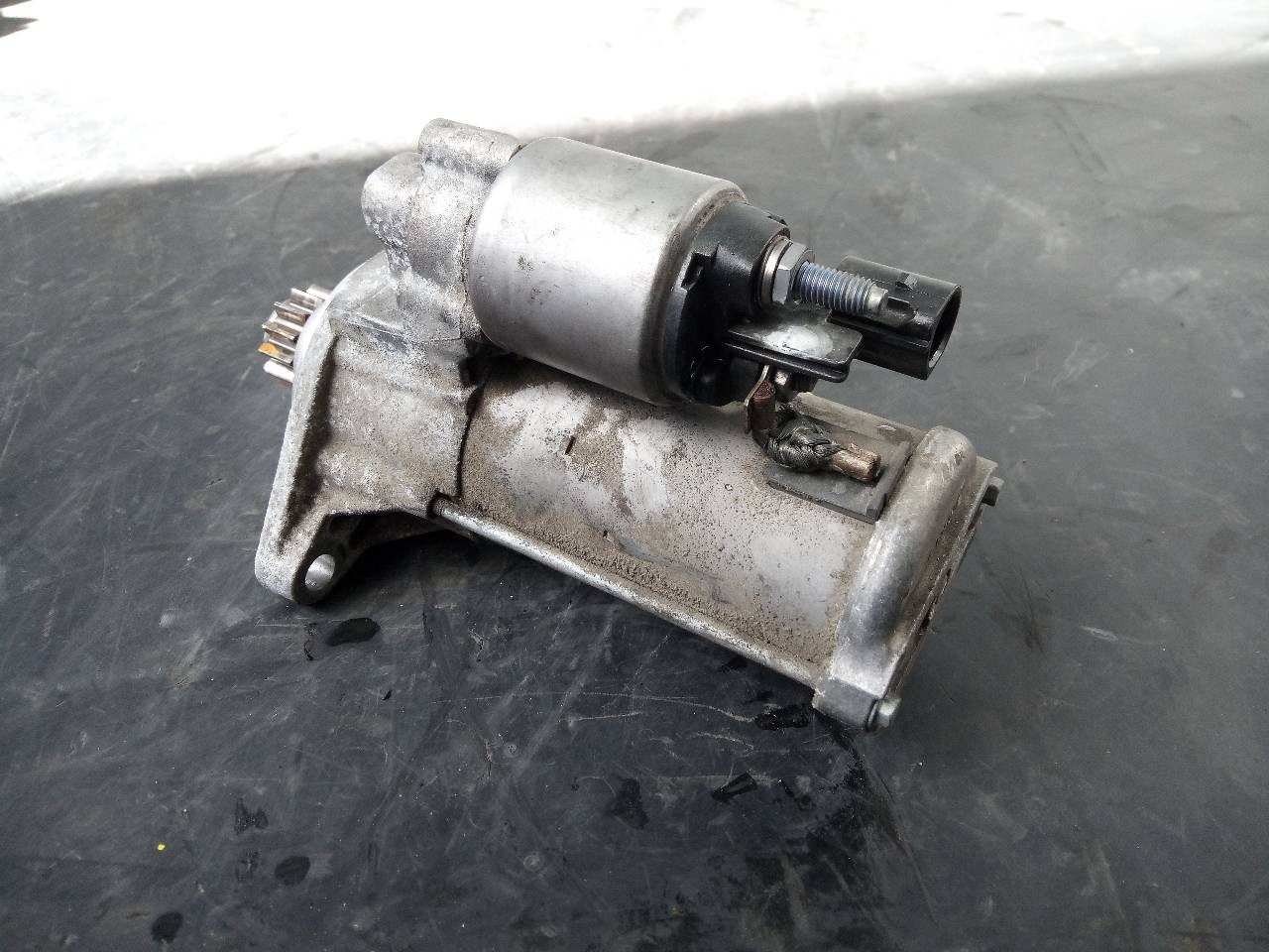MOTOR ARRANQUE VOLKSWAGEN TIGUAN 02E911024B / P3-A7-29-3 / 20072017 02E911024BP3A729320072017 - Vista 3